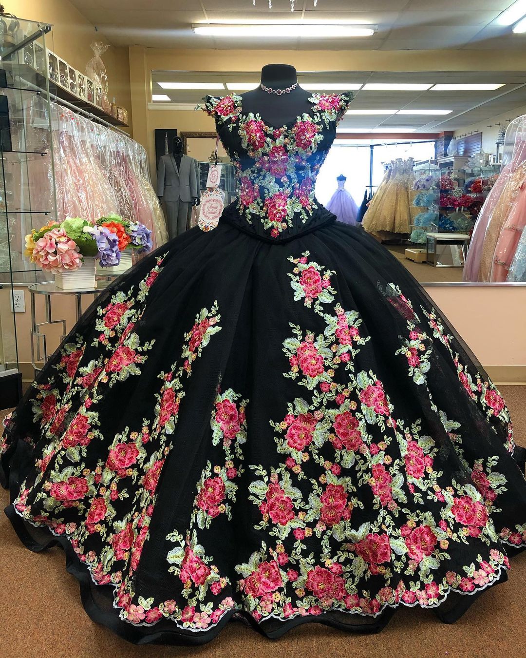 Amazing 3d Floral Flowers Ball Gown Cap Short Sleeves Black Quinceanera Dresses Prom Dress Floor ...